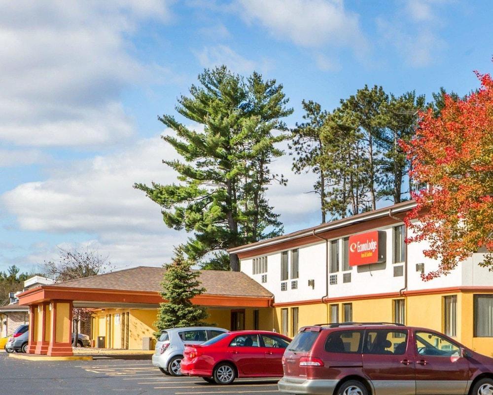 University Inn & Suites Stevens Point Eksteriør billede