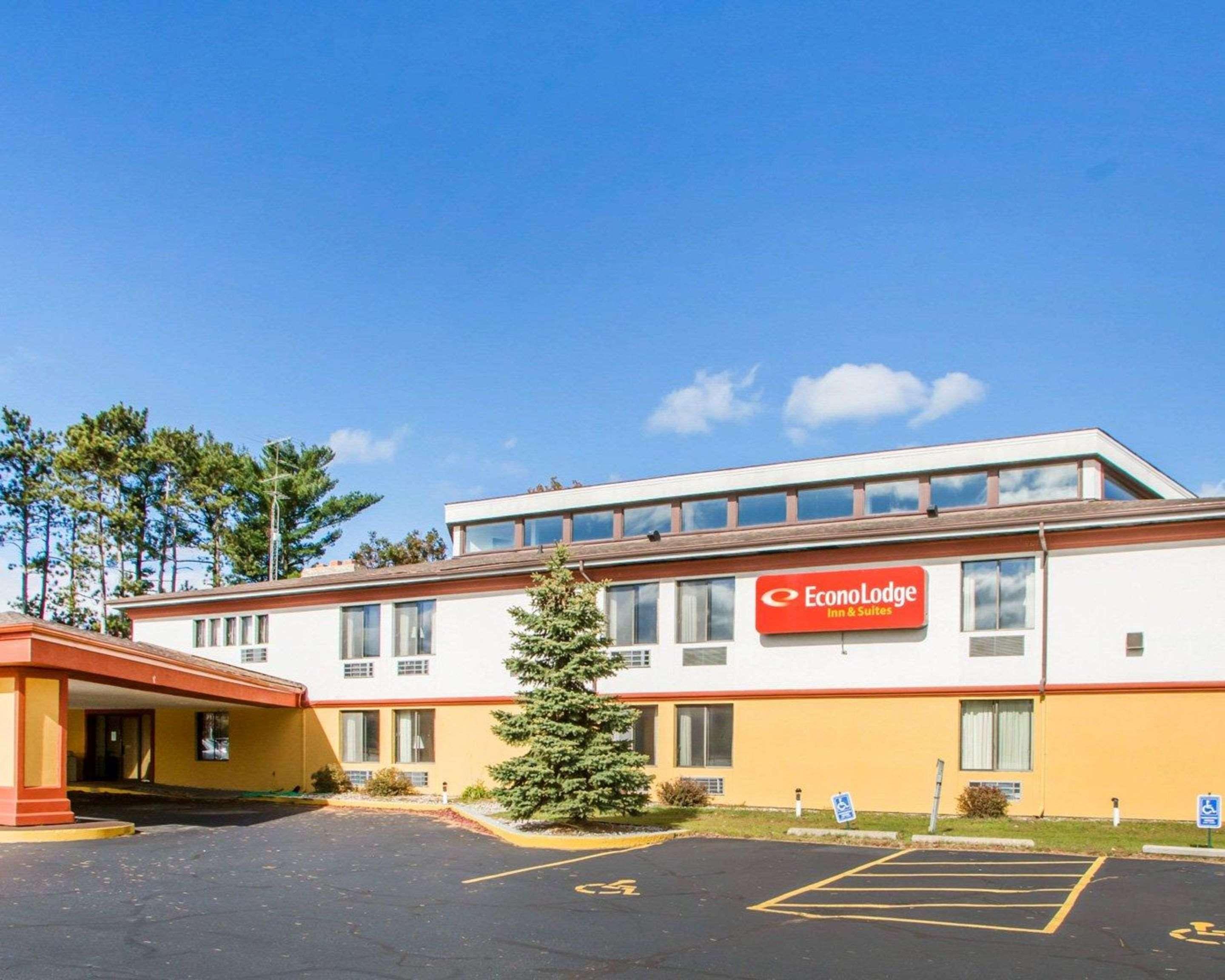 University Inn & Suites Stevens Point Eksteriør billede